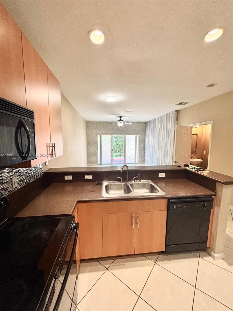 2429 NW 31st Court 2429, Oakland Park, FL 33309 photo 22