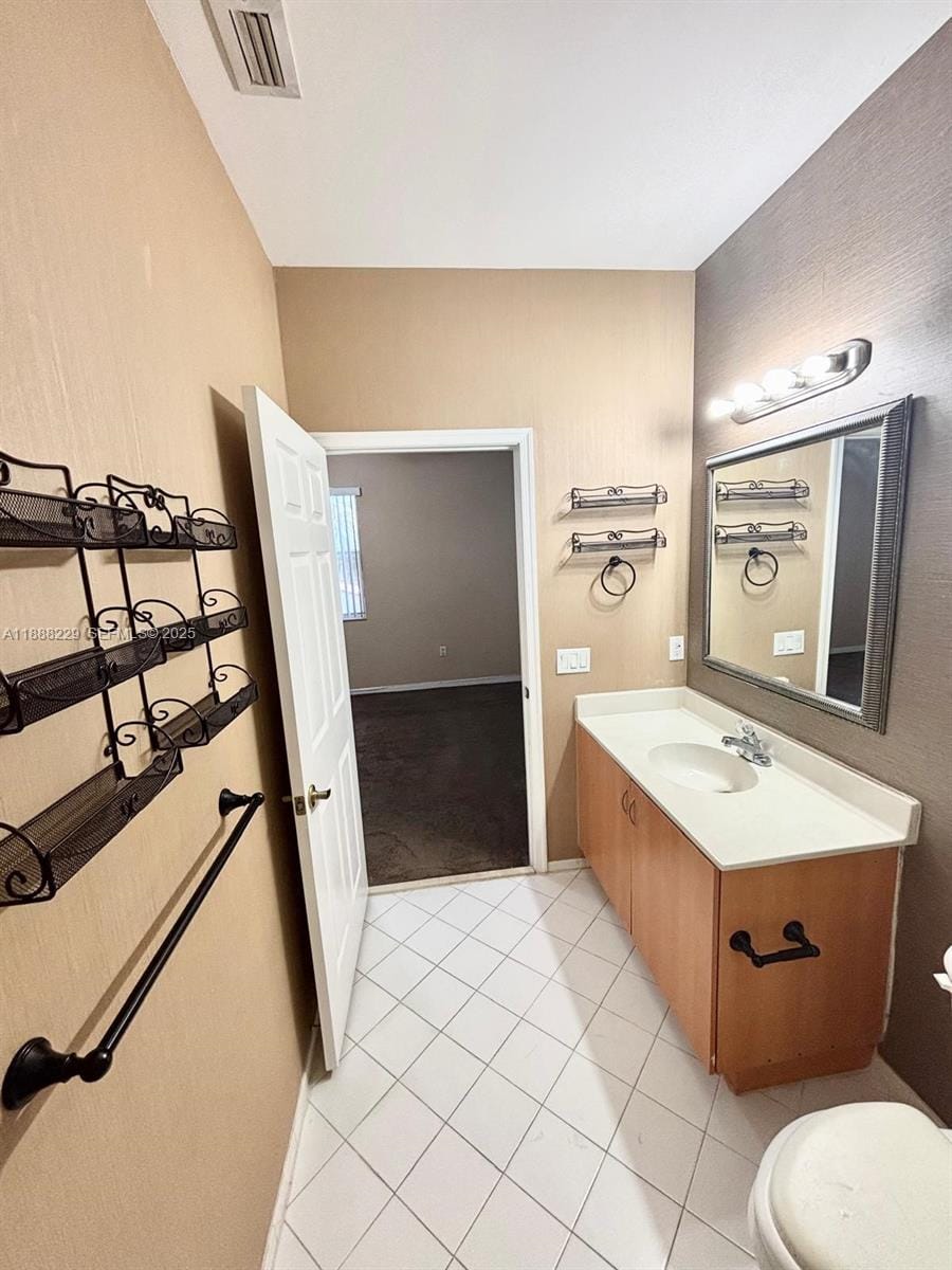 2429 NW 31st Court 2429, Oakland Park, FL 33309 photo 4