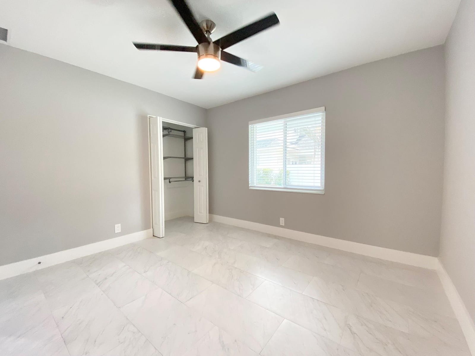 1402 NE 34th Street, Oakland Park, FL 33334 photo 19