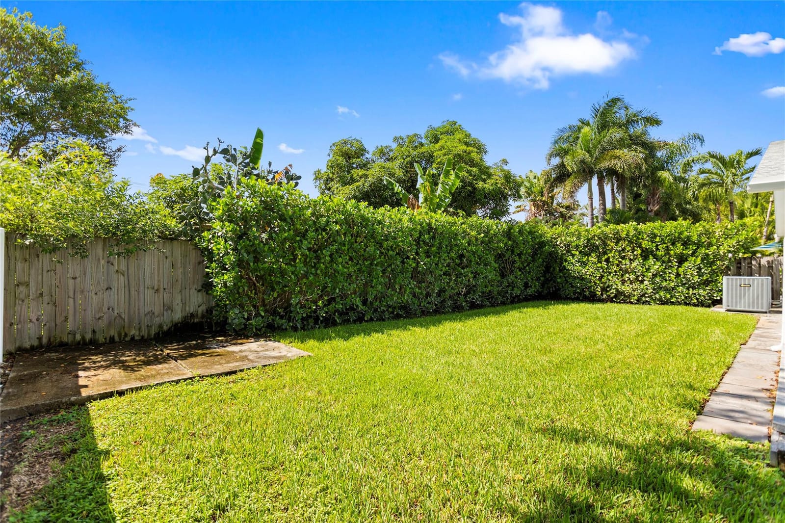 1402 NE 34th Street, Oakland Park, FL 33334 photo 27