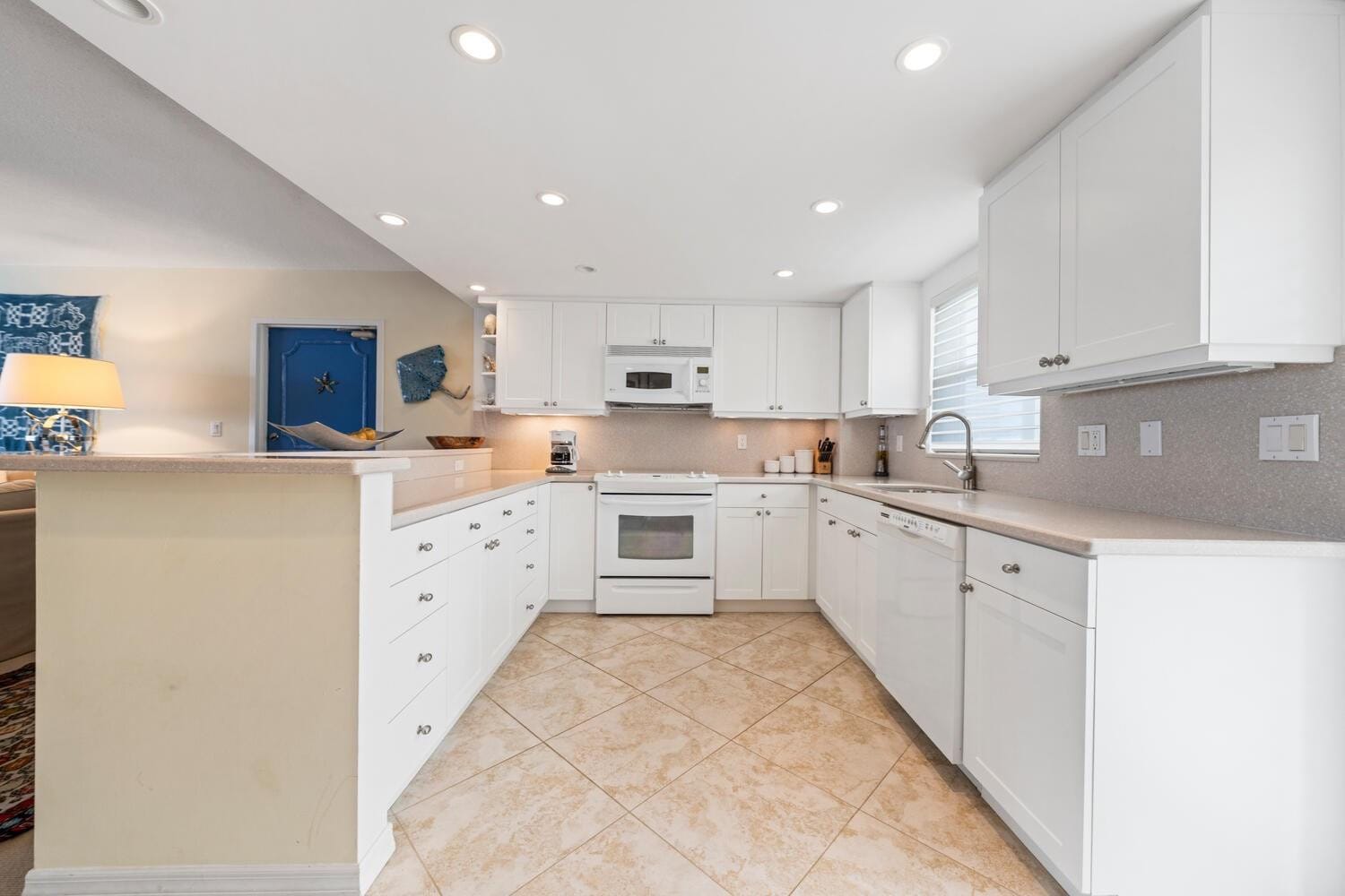 215 N Birch Road 4c, Fort Lauderdale, FL 33304 photo 15