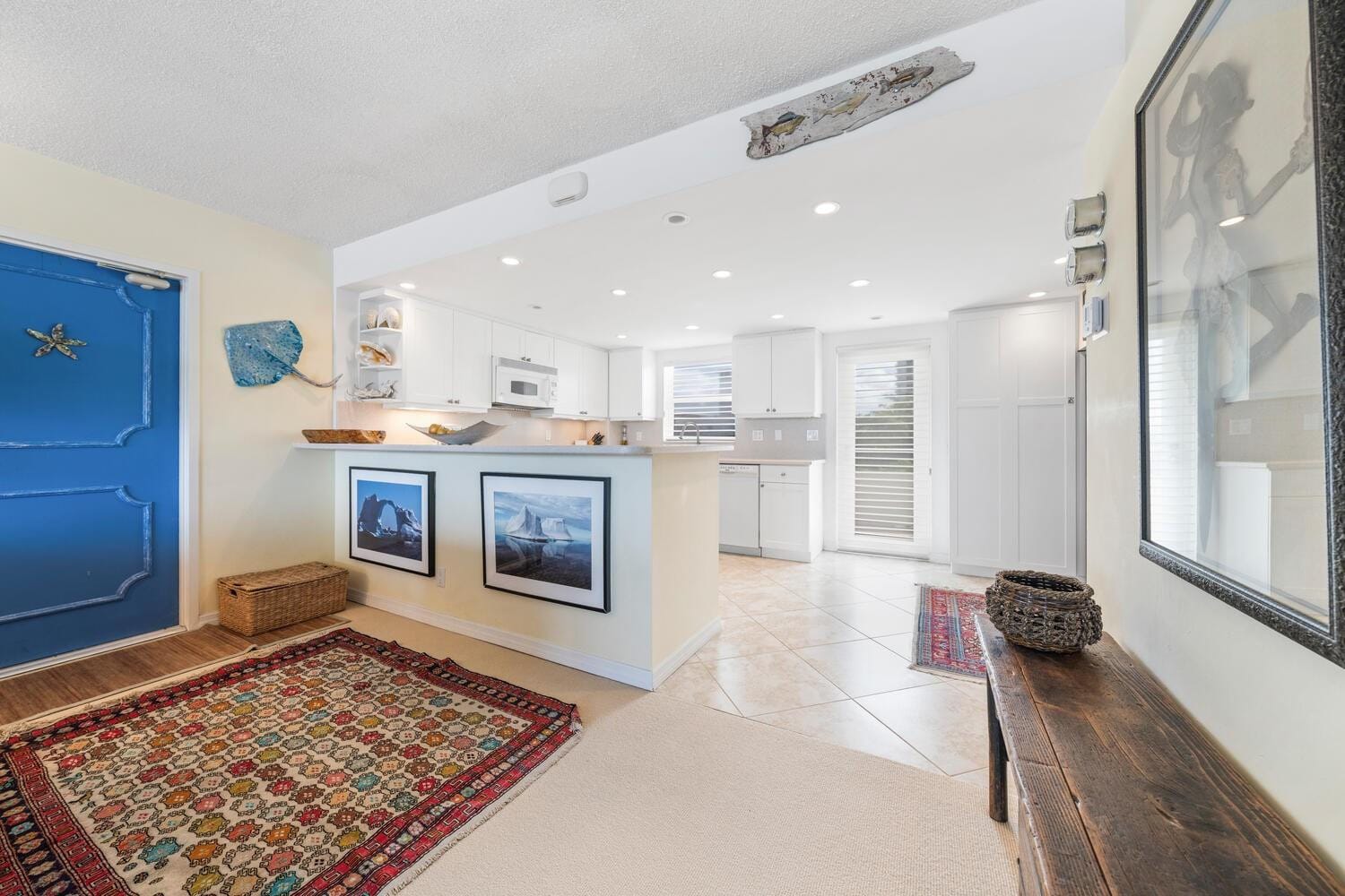 215 N Birch Road 4c — photo 7