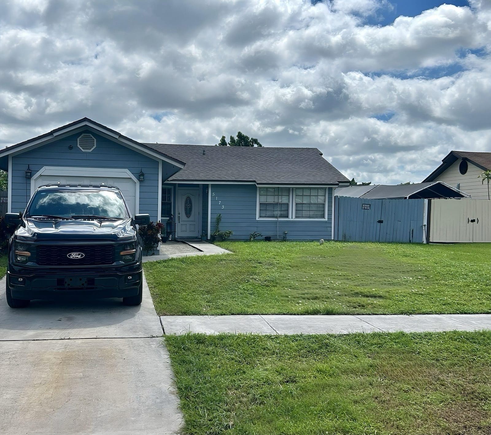 5173 El Claro Circle, Greenacres, FL 33415