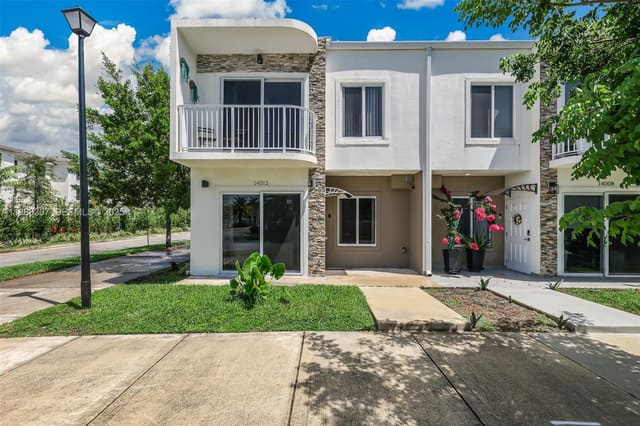 14012 SW 259th Way, sold in Paradise Gardens, Homestead, FL