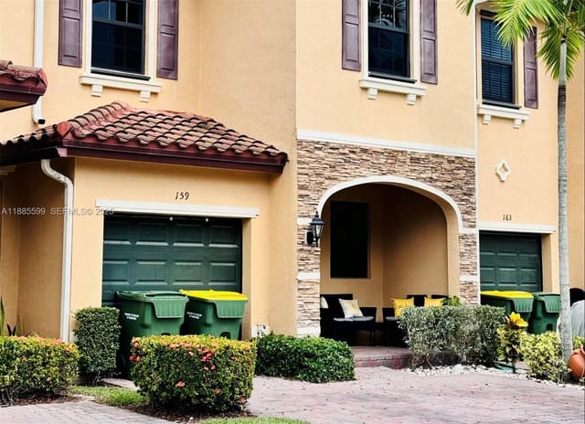 159 SE 34th Avenue, Homestead, FL 33033