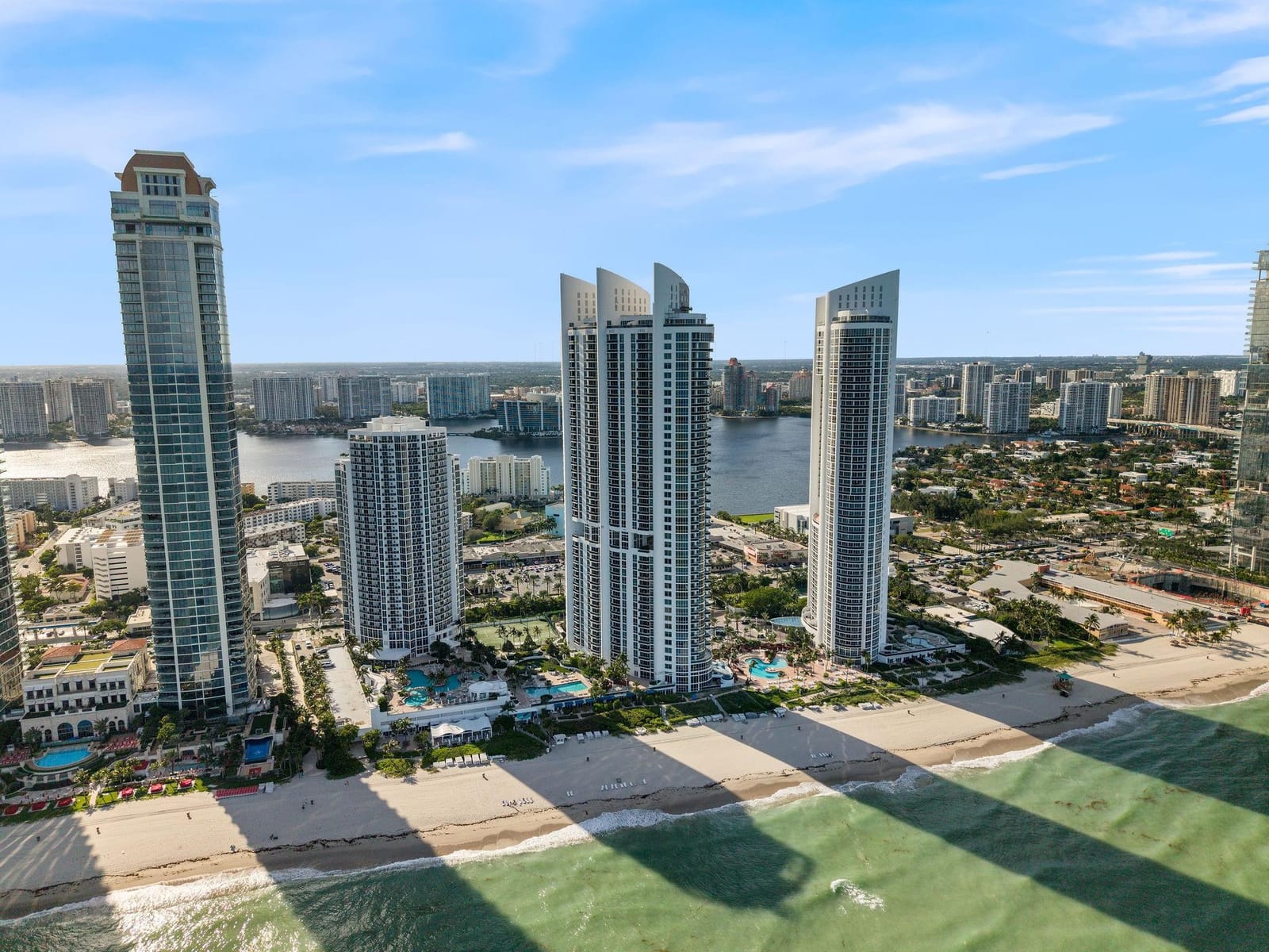 18101 Collins Avenue 801 — photo 2