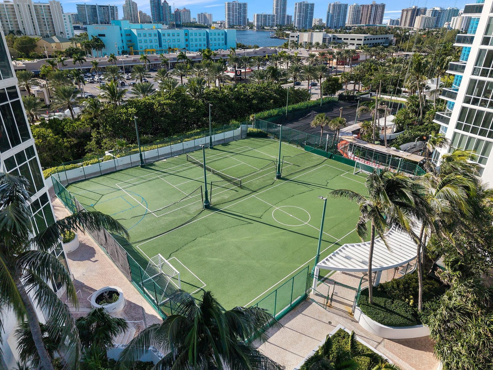 18101 Collins Avenue 801 — photo 11