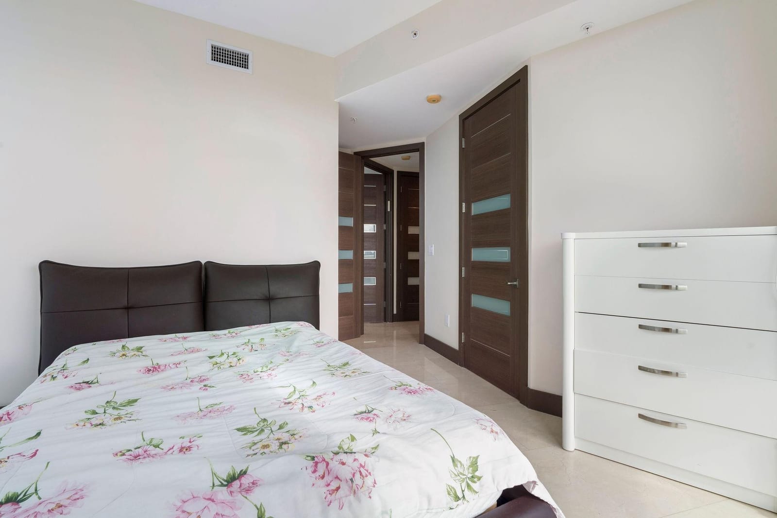18101 Collins Avenue 801, Sunny Isles Beach, FL 33160 photo 25