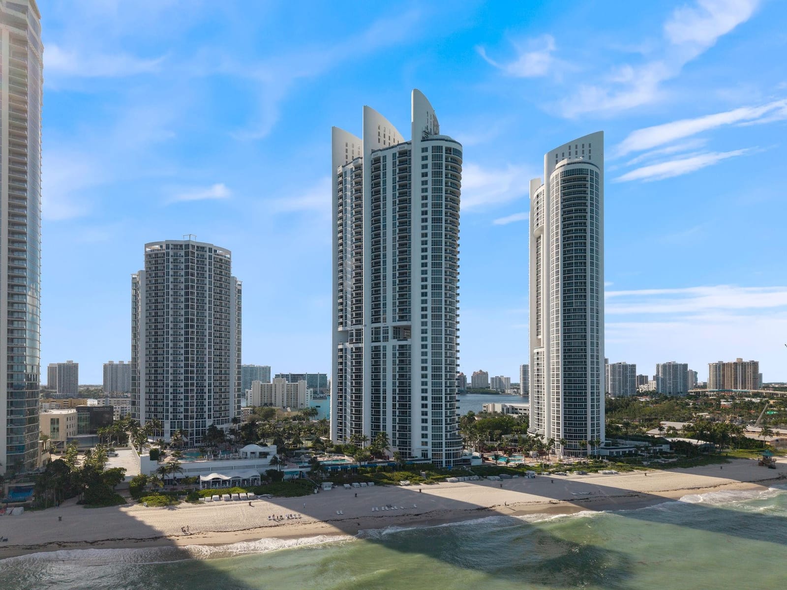 18101 Collins Avenue 801 — photo 4