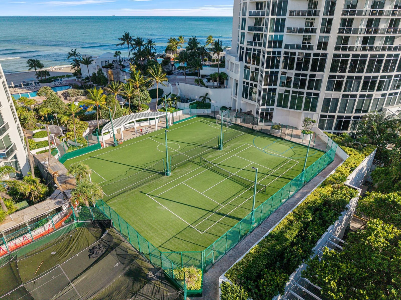 18101 Collins Avenue 801 — photo 10