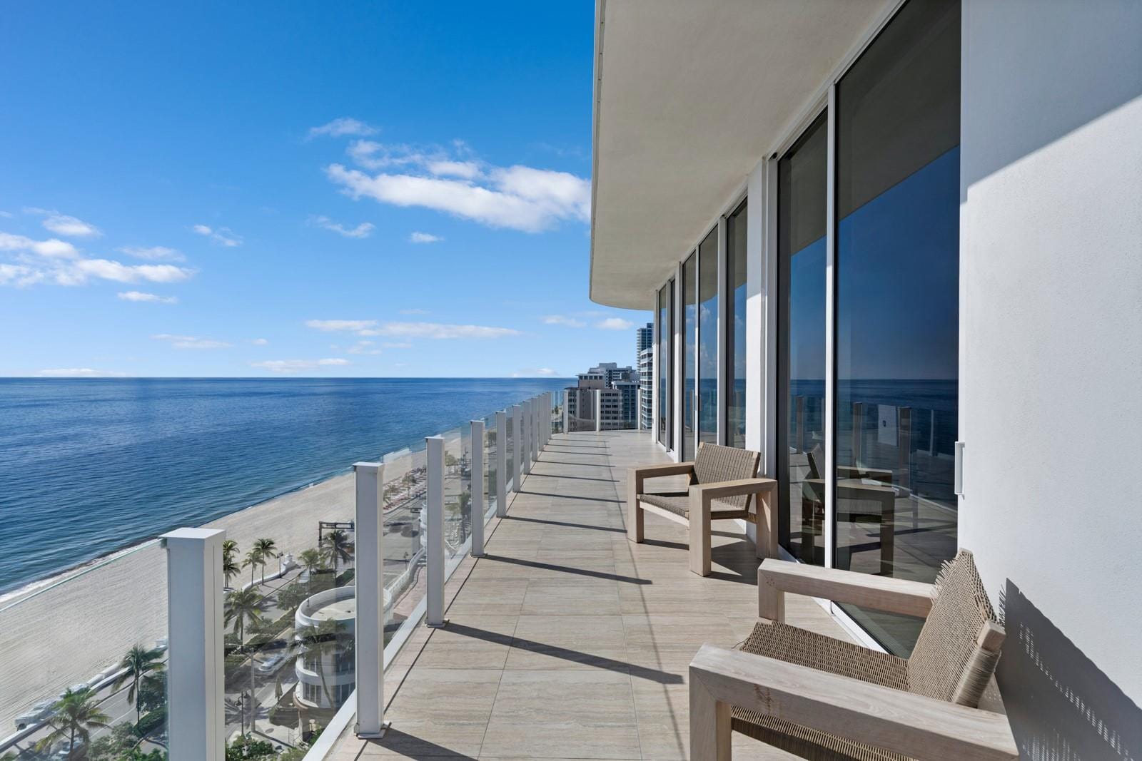 525 N Fort Lauderdale Beach Boulevard 1101 — photo 2