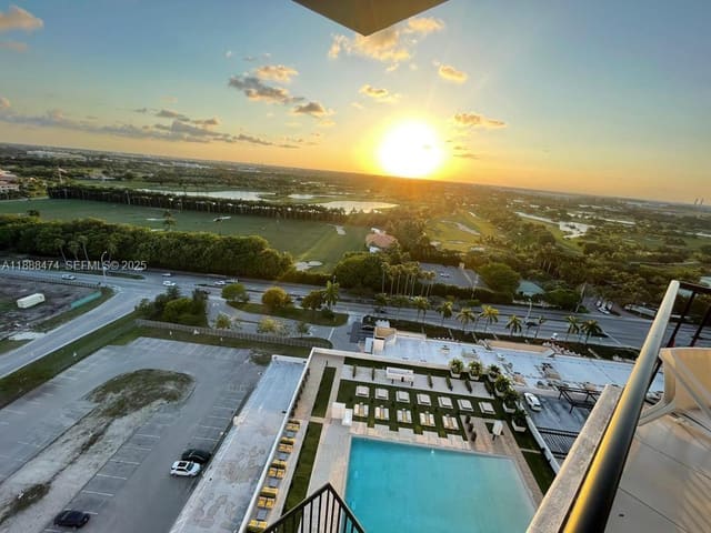 5252 NW 85th Avenue 1702, Doral, FL 33166