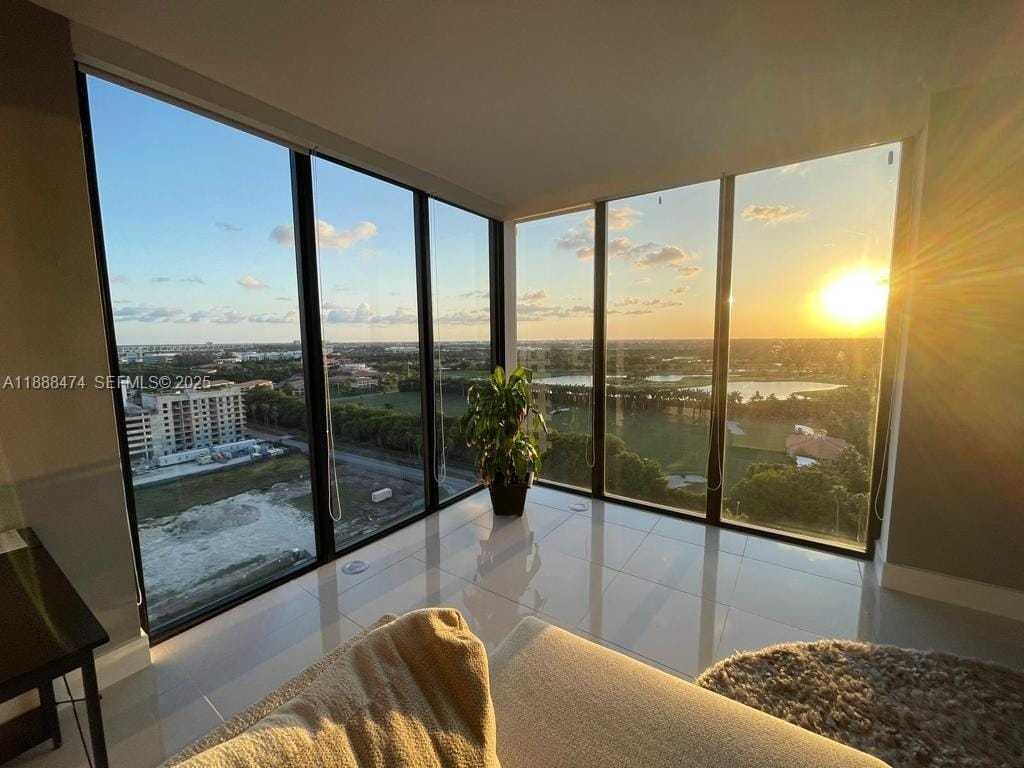 5252 NW 85th Avenue 1702, Doral, FL 33166 photo 2