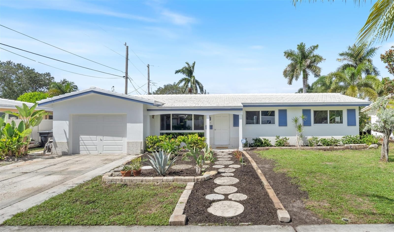 5811 NE 21st Way, Fort Lauderdale, FL 33308