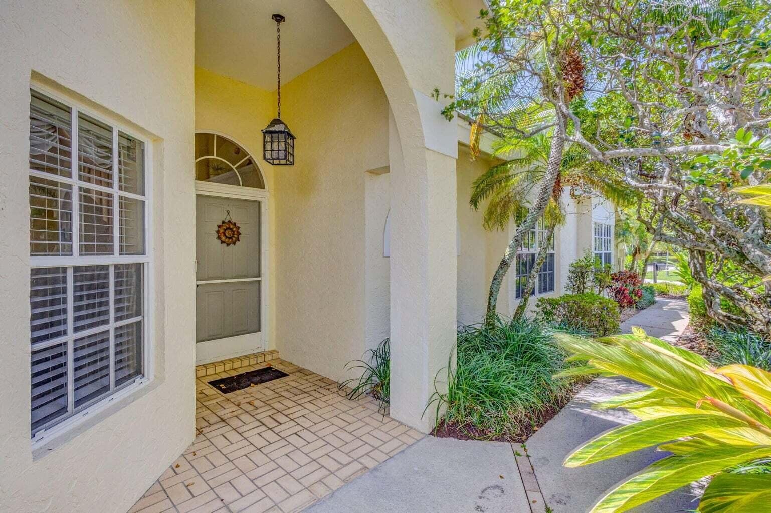 16550 Riverwind Court, Jupiter, FL 33477