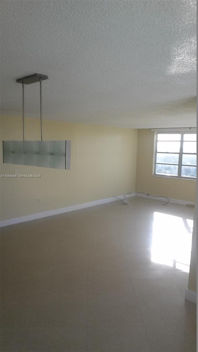 2750 NE 183rd Street 2305 — photo 12