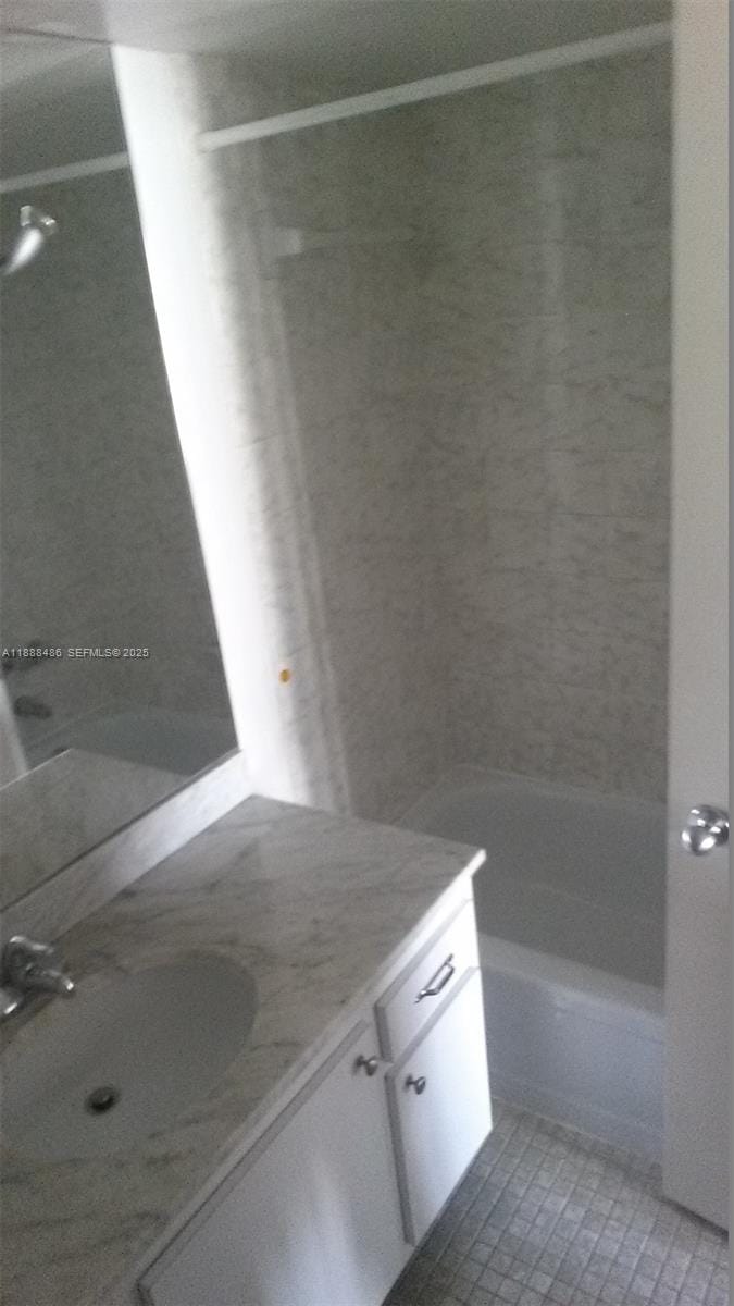 2750 NE 183rd Street 2305 — photo 4