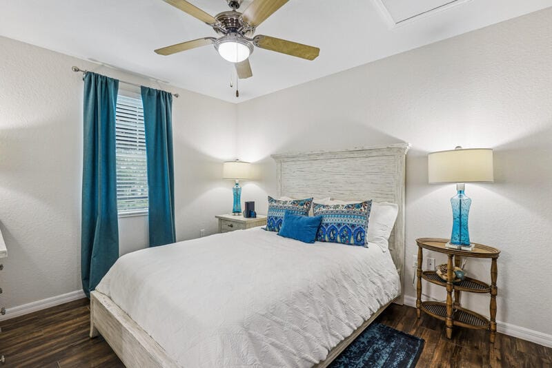 1090 Quaye Lake Circle — photo 5
