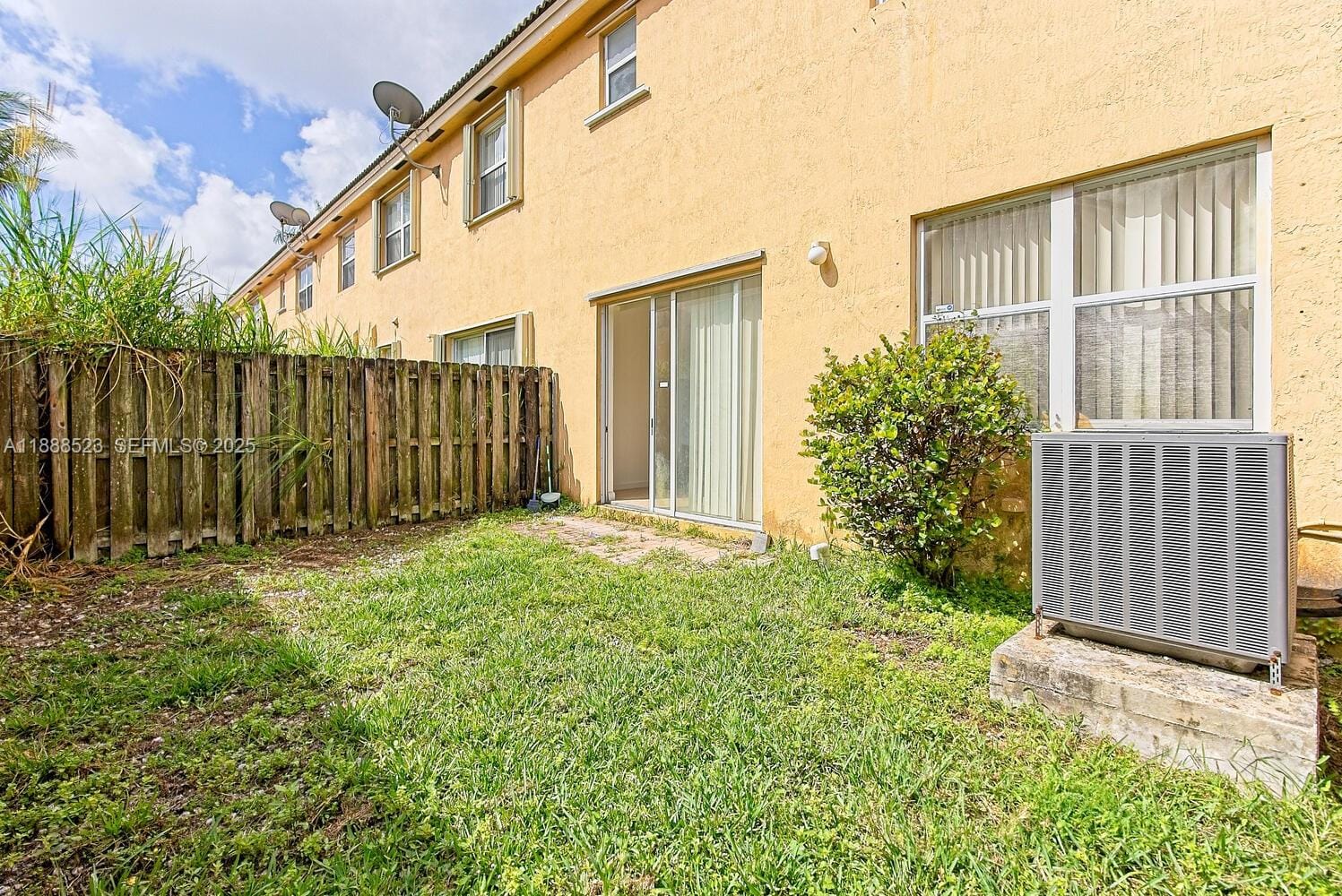 1015 NE 41st Place, Homestead, FL 33033 photo 13
