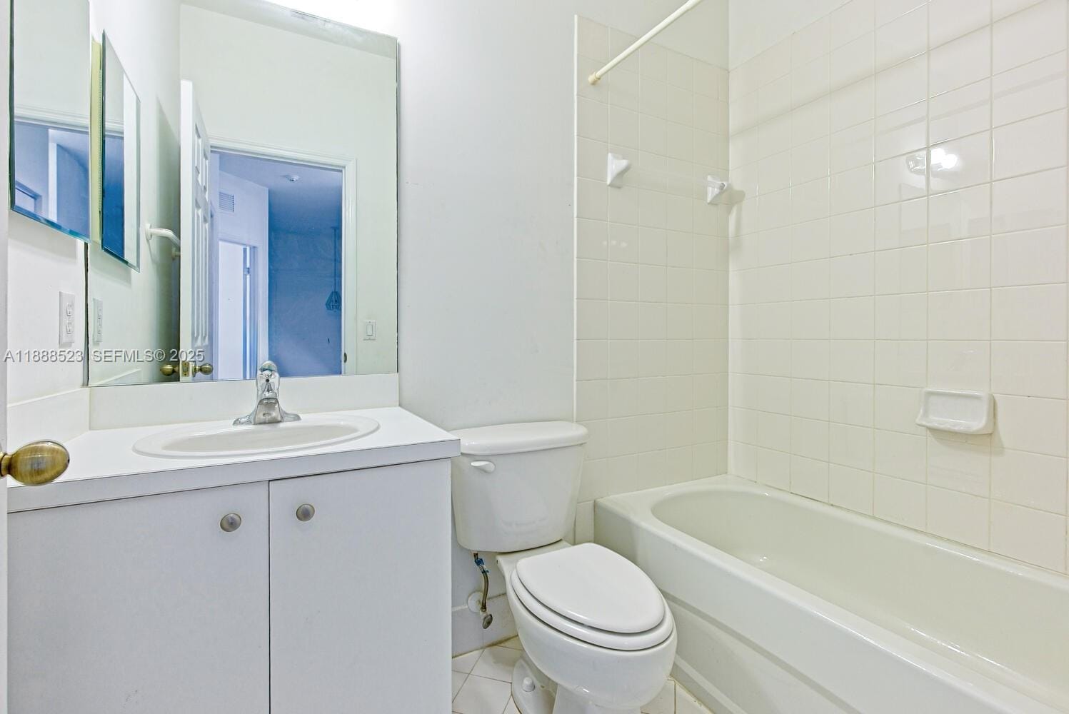 1015 NE 41st Place, Homestead, FL 33033 photo 24