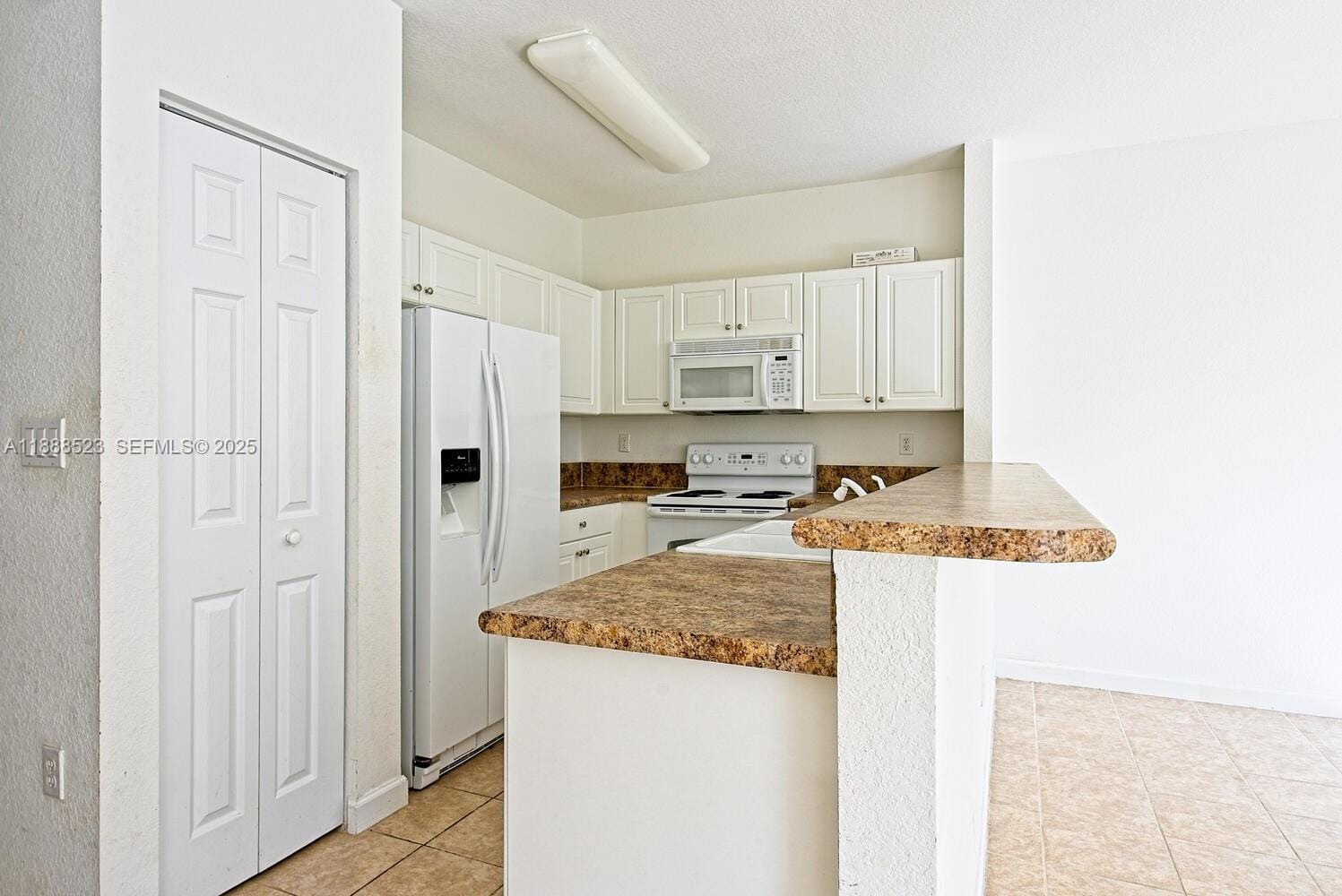 1015 NE 41st Place, Homestead, FL 33033 photo 7