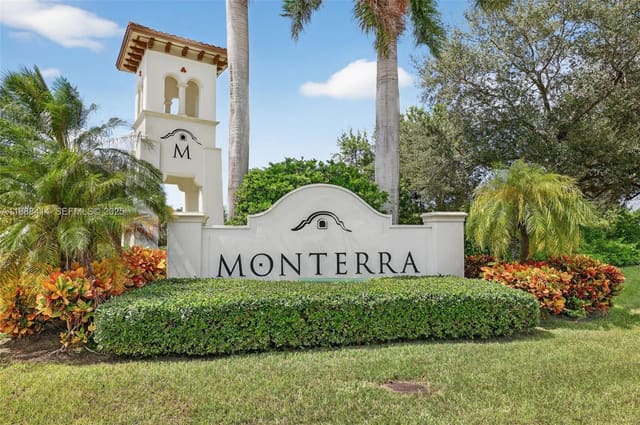 4186 Cascada Circle, sold in Cascada at Monterra, Cooper City, FL