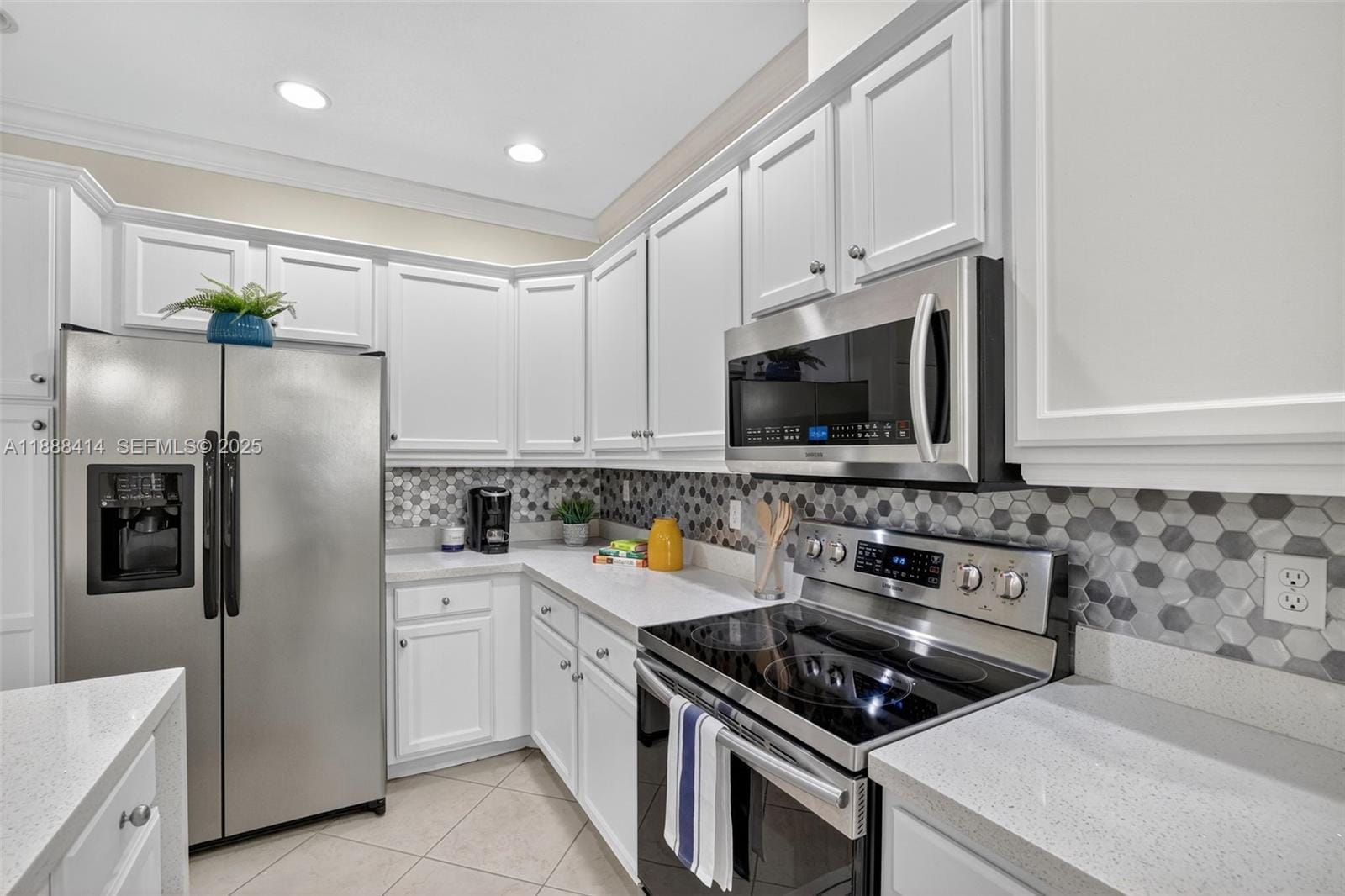 4186 Cascada Circle — photo 11