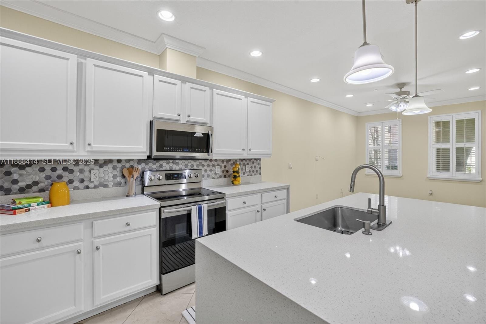 4186 Cascada Circle — photo 12