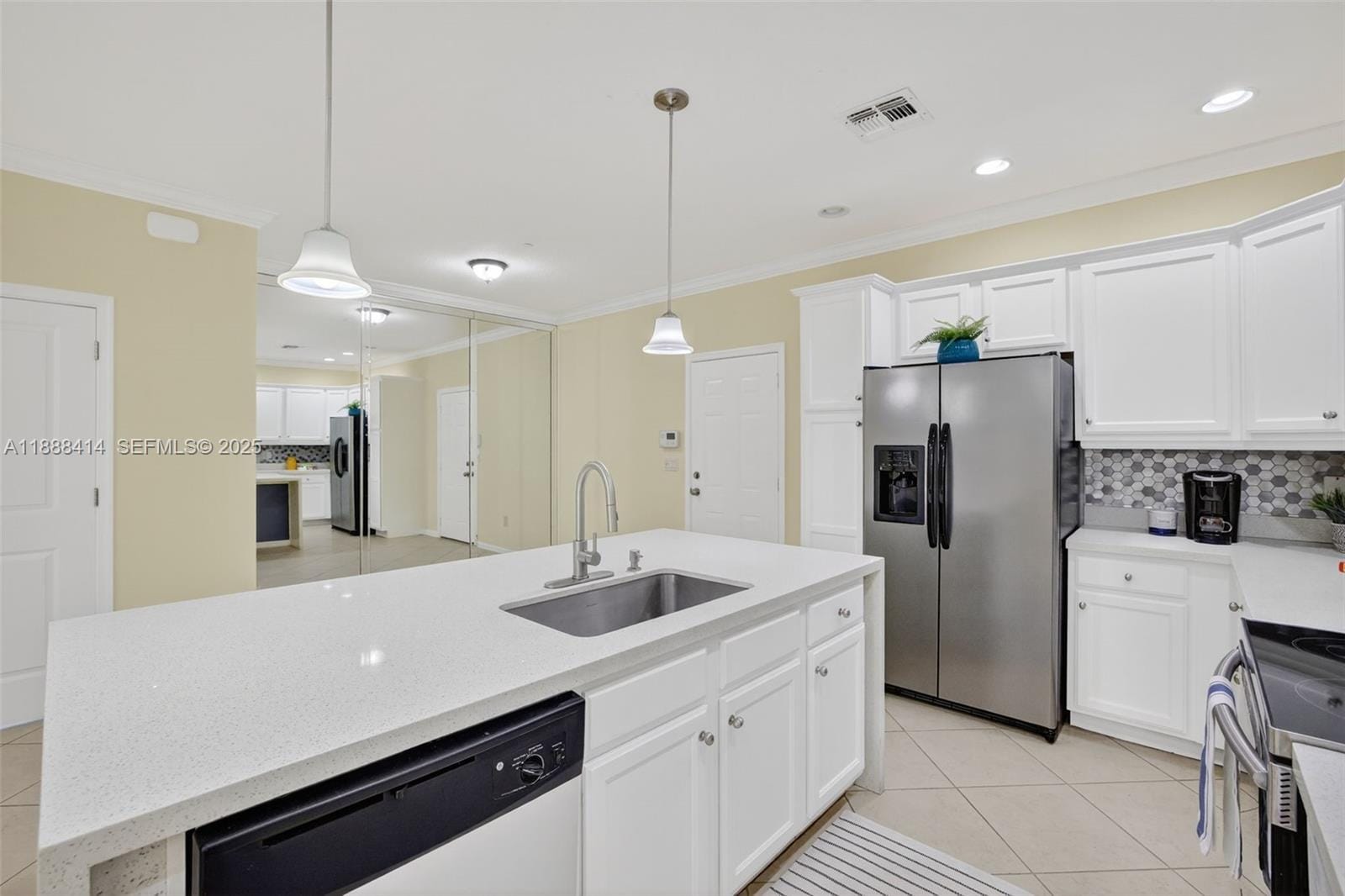 4186 Cascada Circle, Cooper City, FL 33024 photo 13