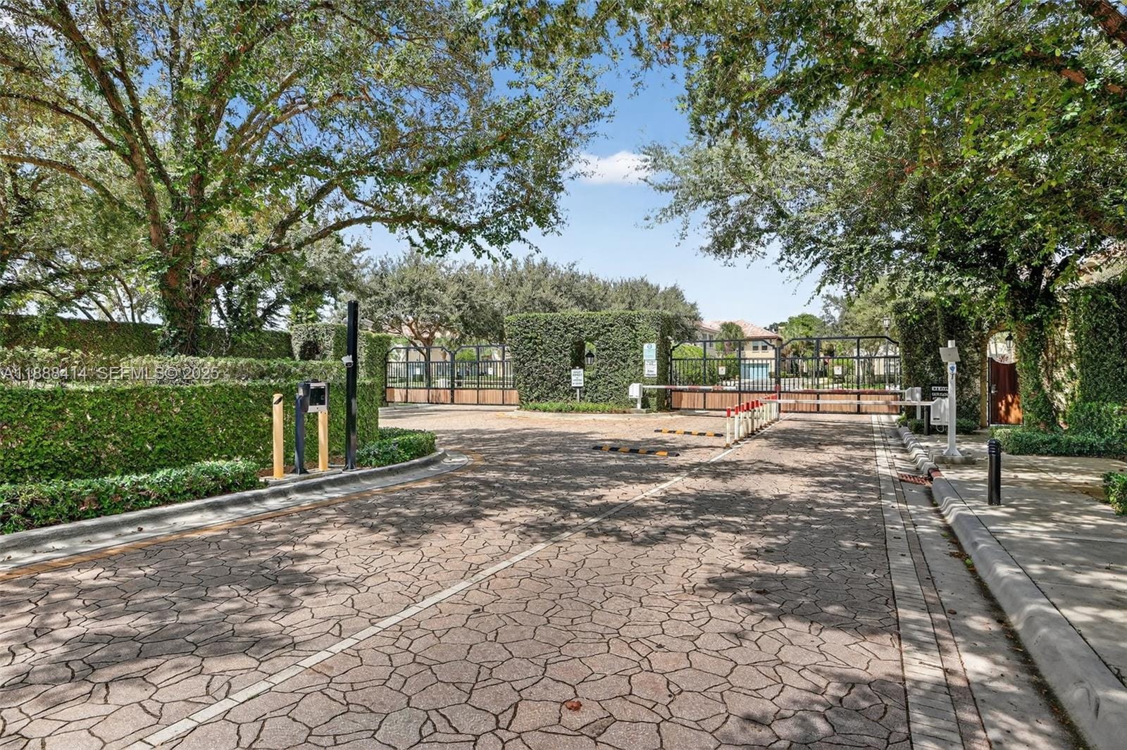 4186 Cascada Circle — photo 3