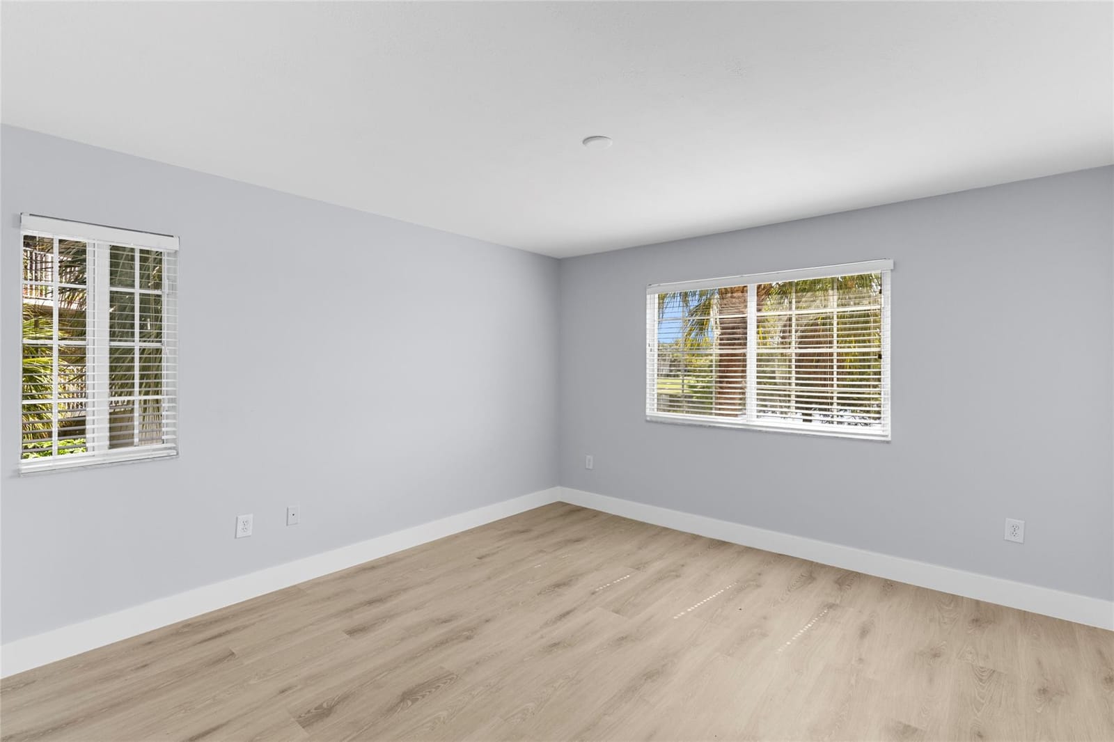 5021 Wiles Road 202, Coconut Creek, FL 33073 photo 15