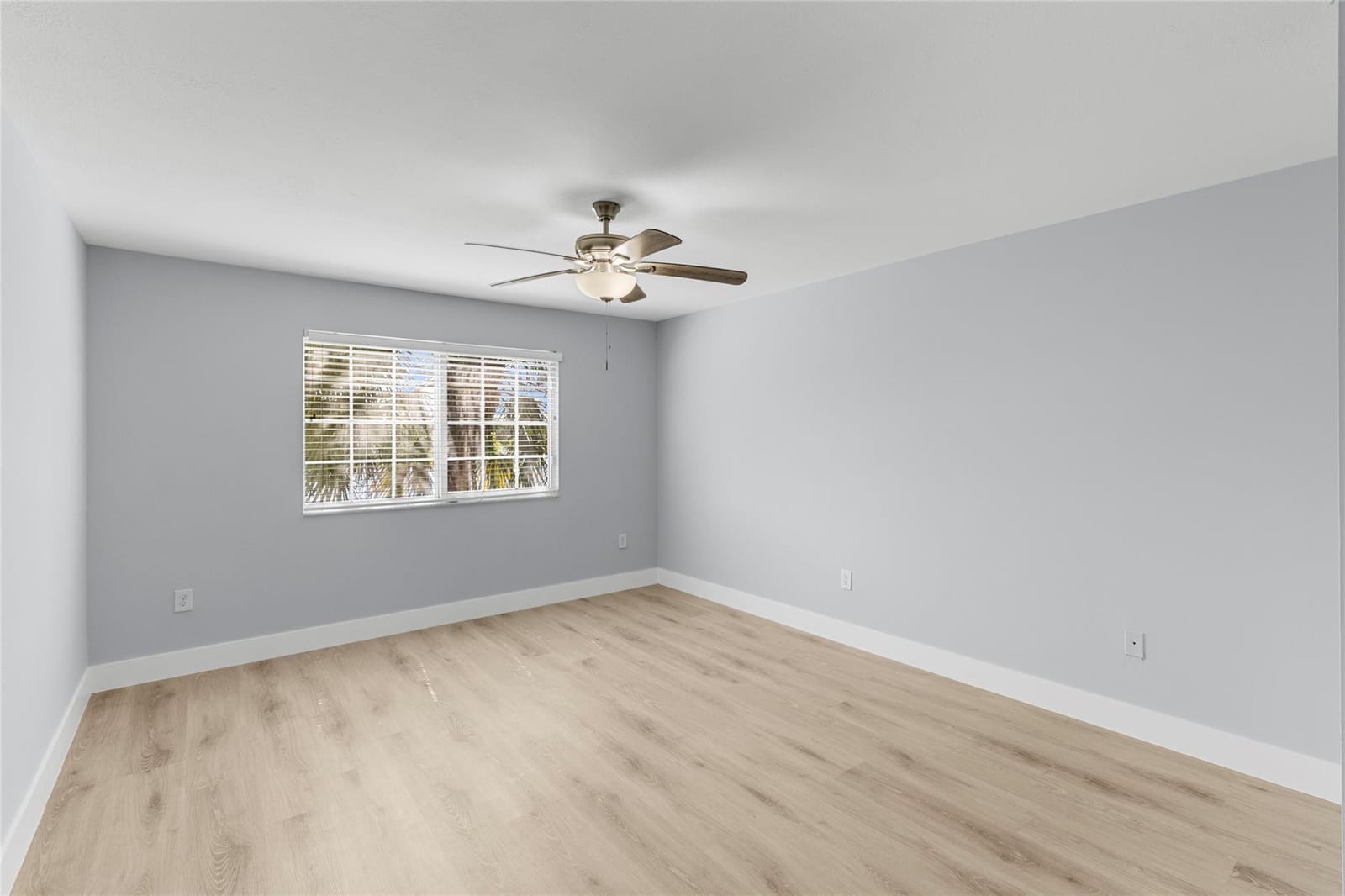 5021 Wiles Road 202, Coconut Creek, FL 33073 photo 18