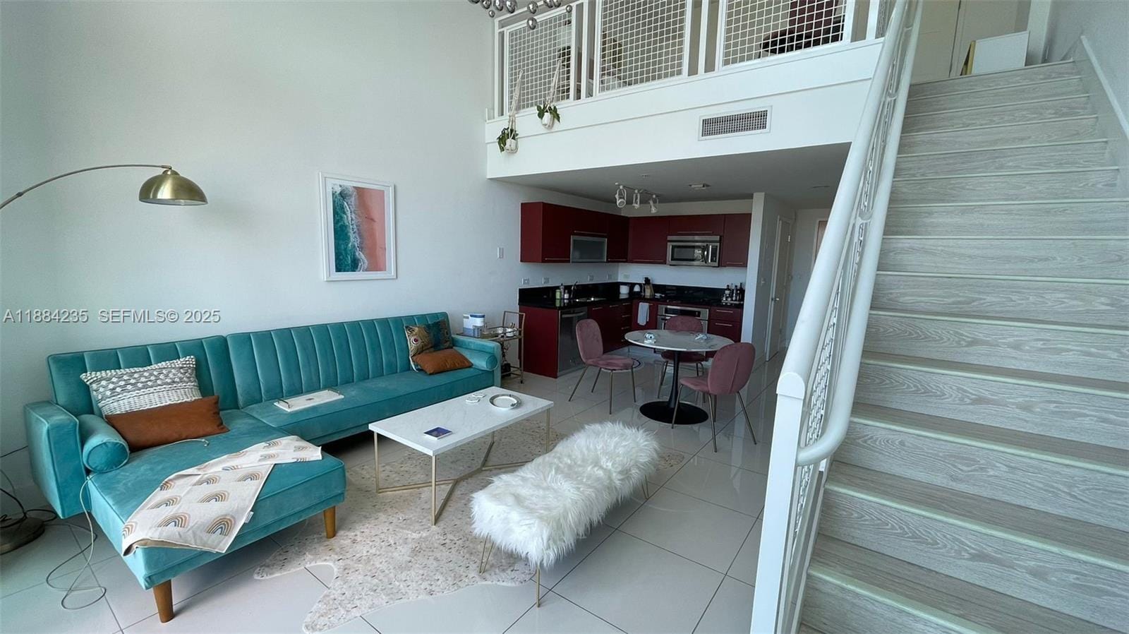 253 NE 2nd Street 633, Miami, FL 33132 photo 3