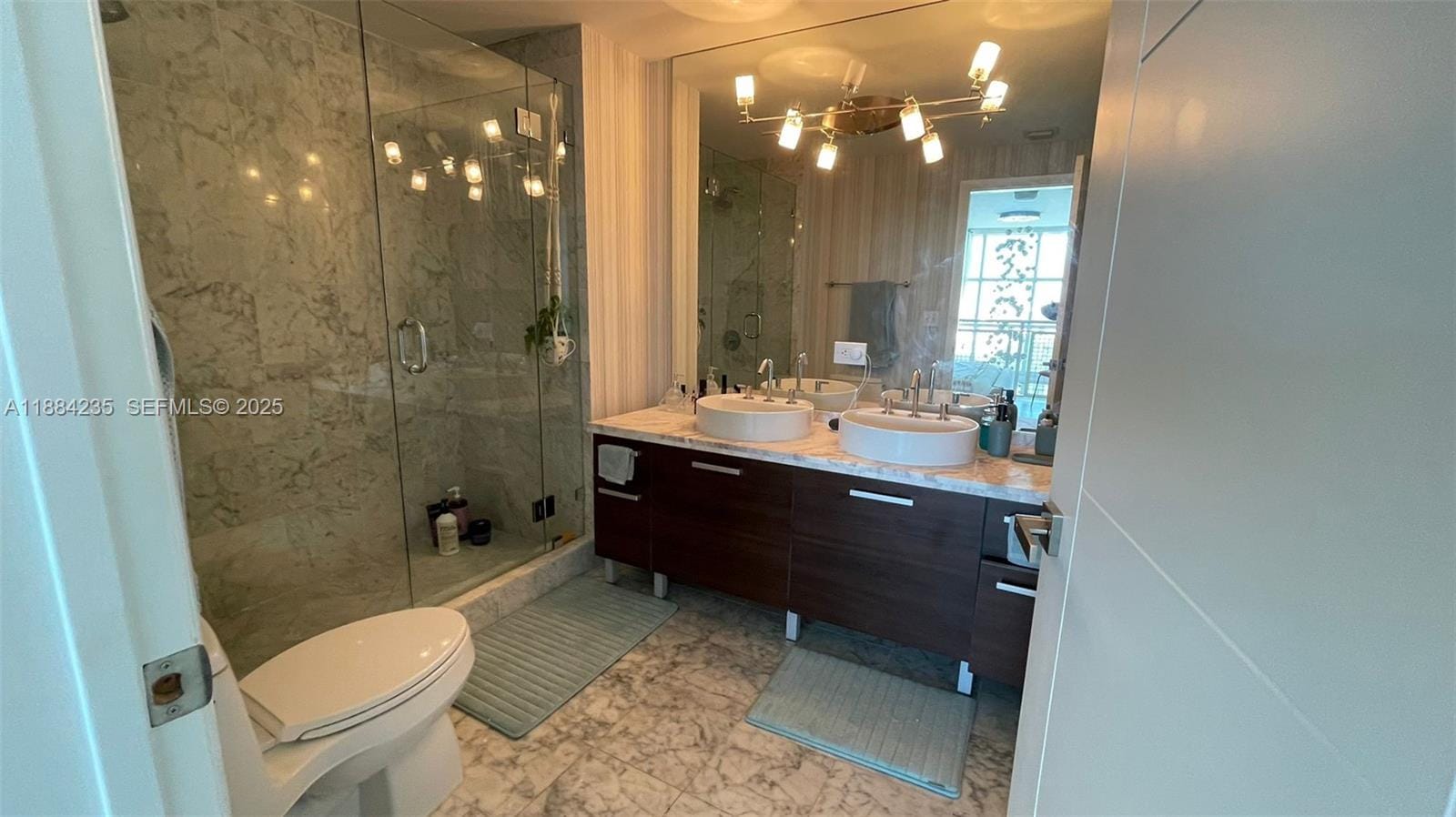 253 NE 2nd Street 633, Miami, FL 33132 photo 8
