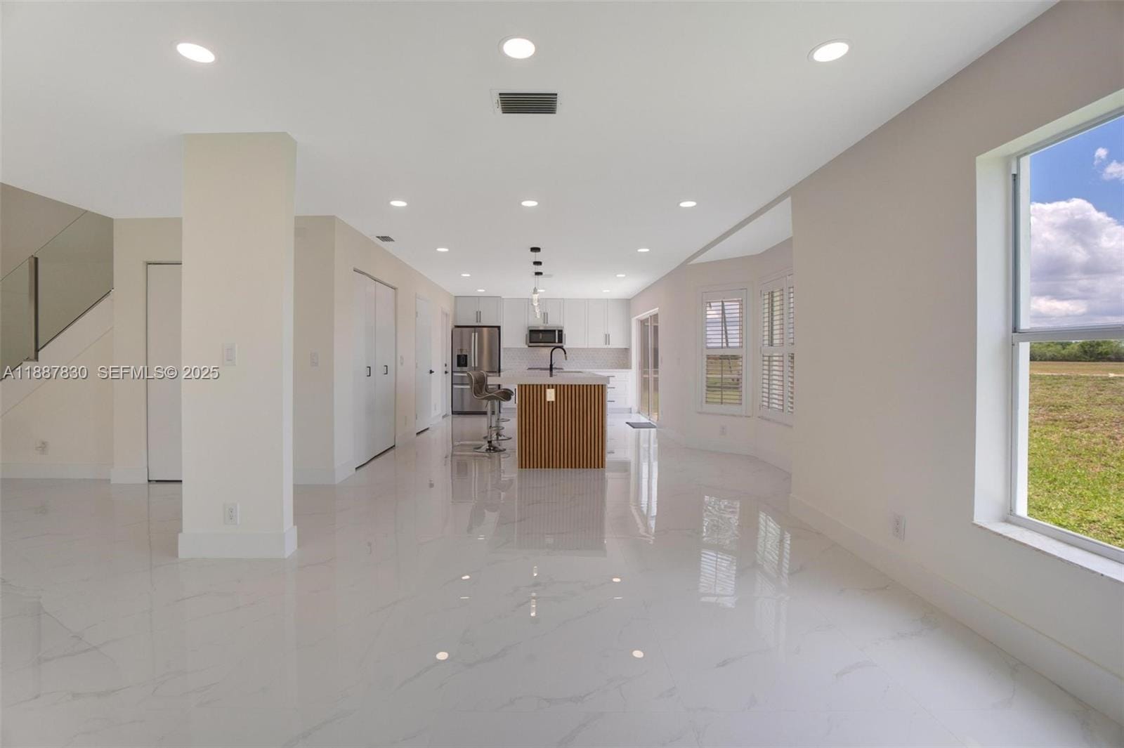 10728 Oak Lake Way — photo 5