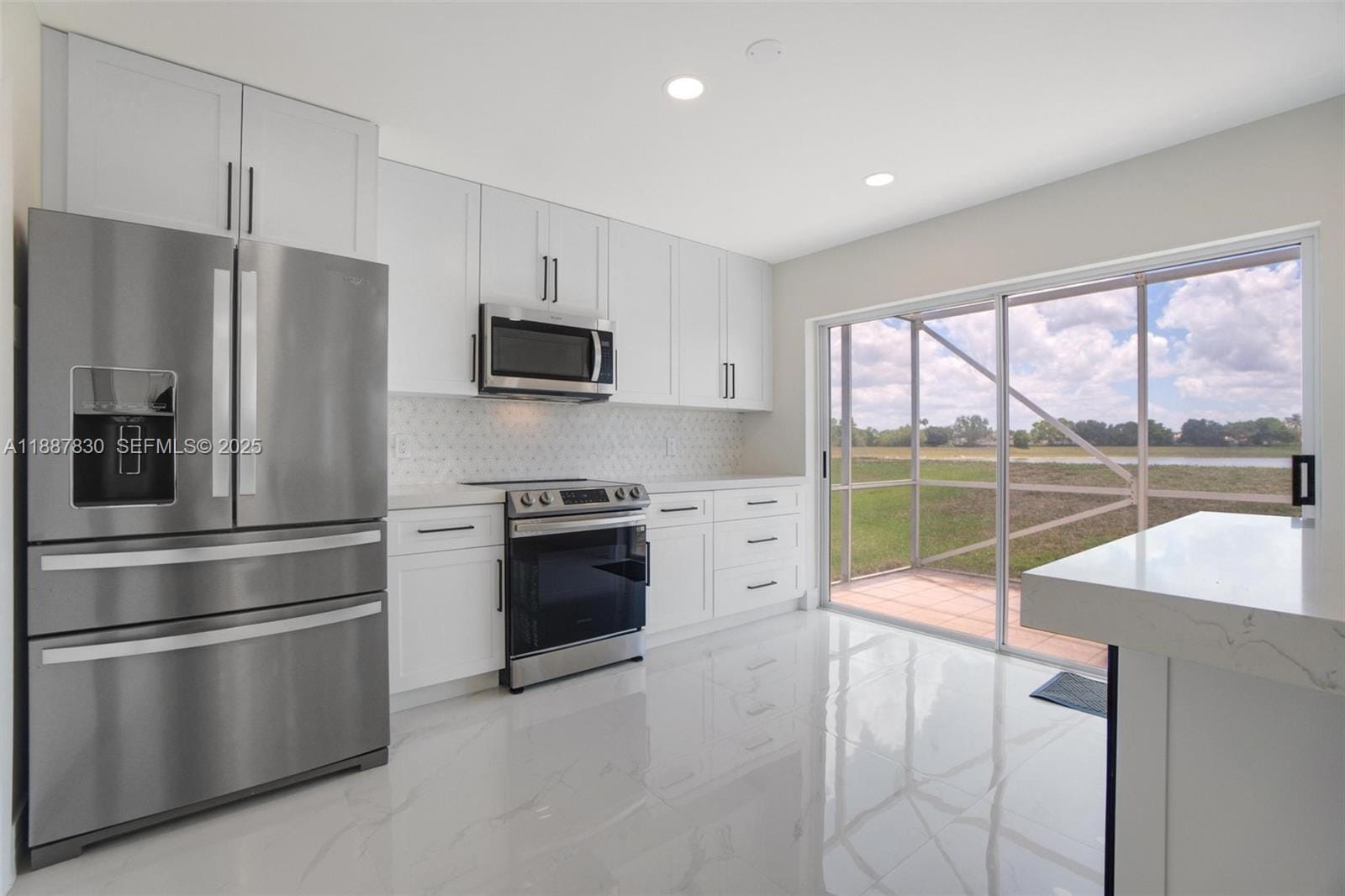 10728 Oak Lake Way — photo 9