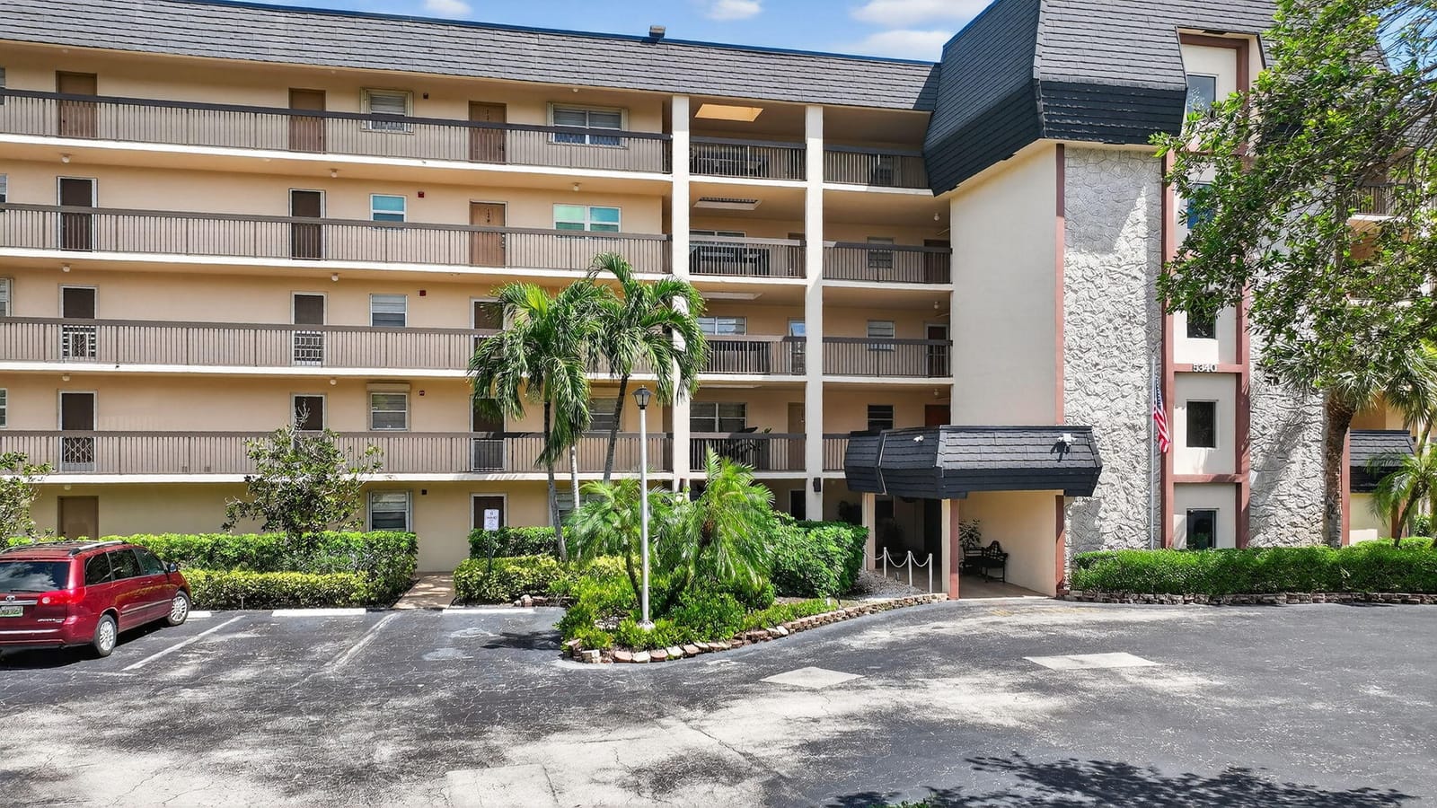 5340 NW 2nd Avenue 220, Boca Raton, FL 33487 photo 28