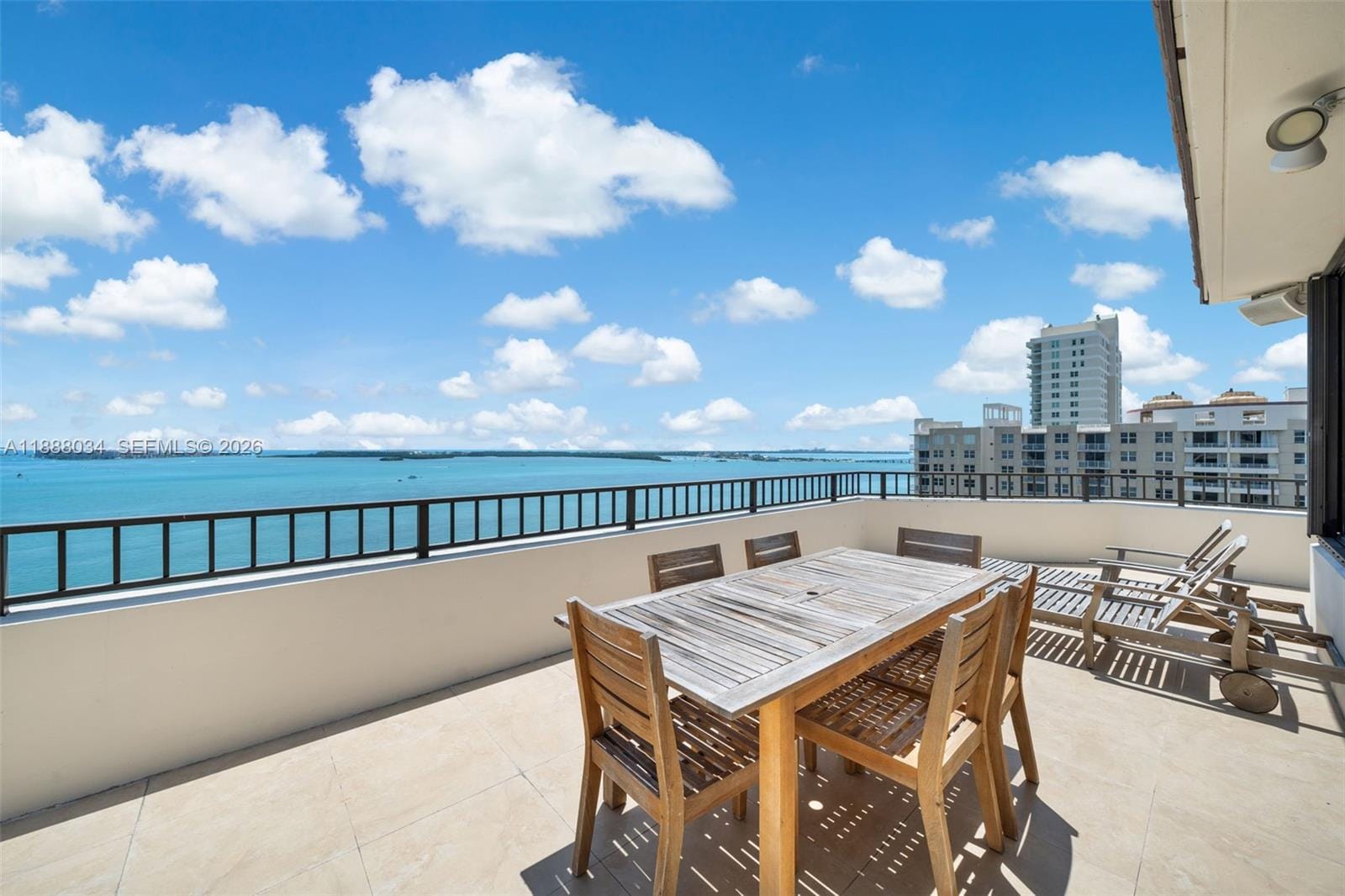 520 Brickell Key Drive UPH-03, Miami, FL 33131 photo 14