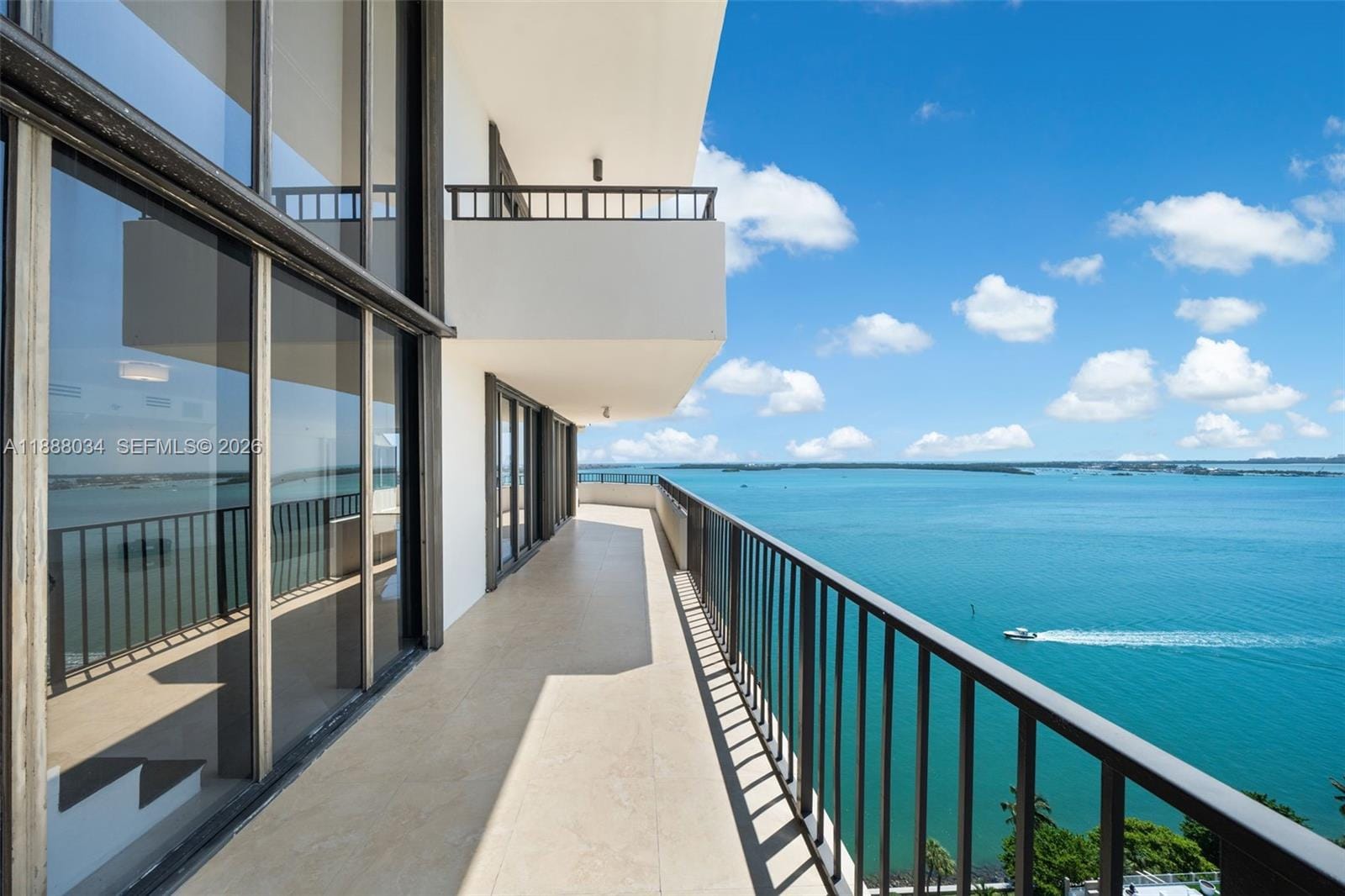 520 Brickell Key Drive UPH-03, Miami, FL 33131 photo 21