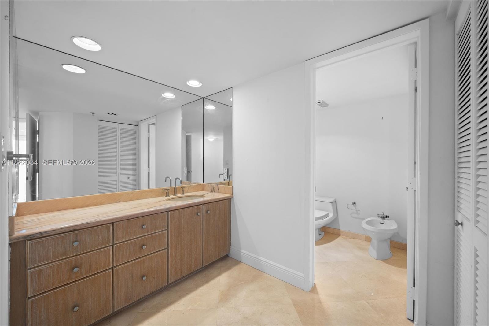 520 Brickell Key Drive UPH-03, Miami, FL 33131 photo 26