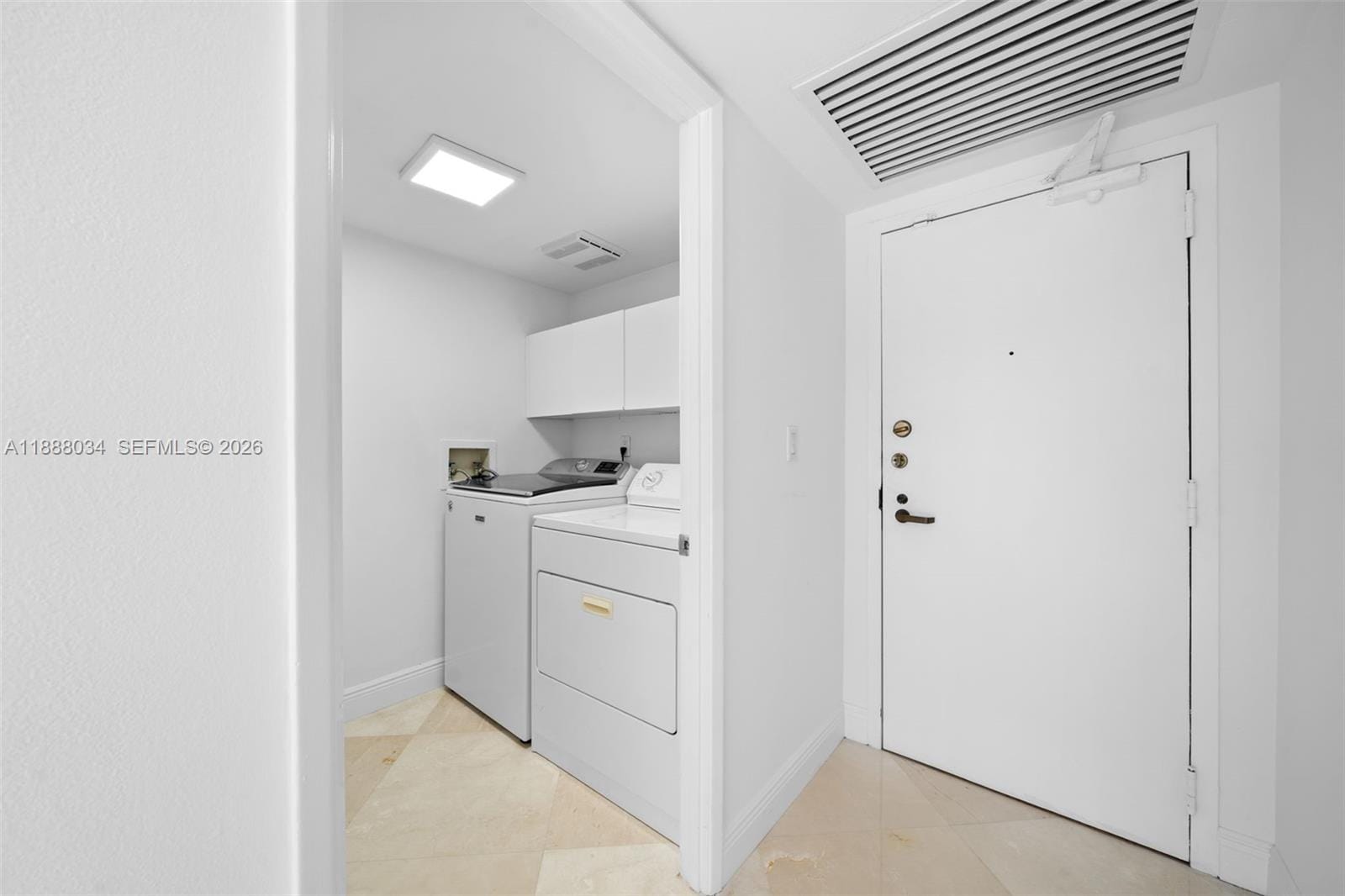 520 Brickell Key Drive UPH-03, Miami, FL 33131 photo 28