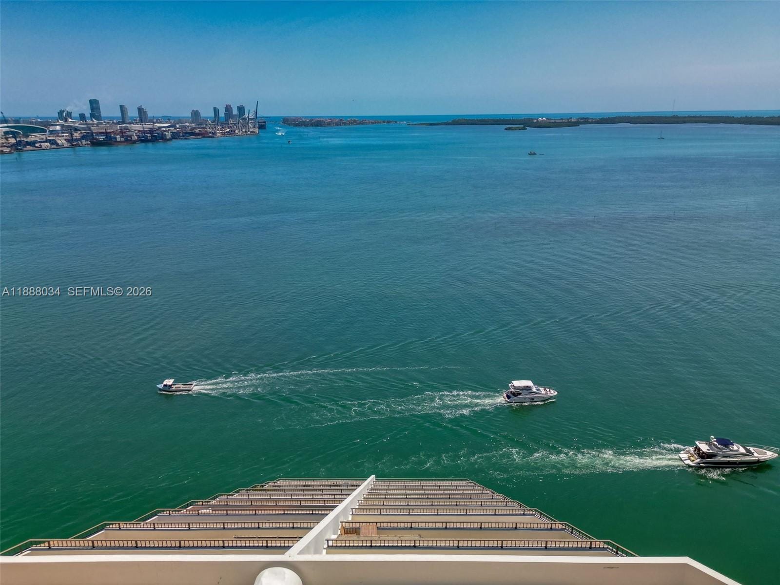 520 Brickell Key Drive UPH-03 — photo 4