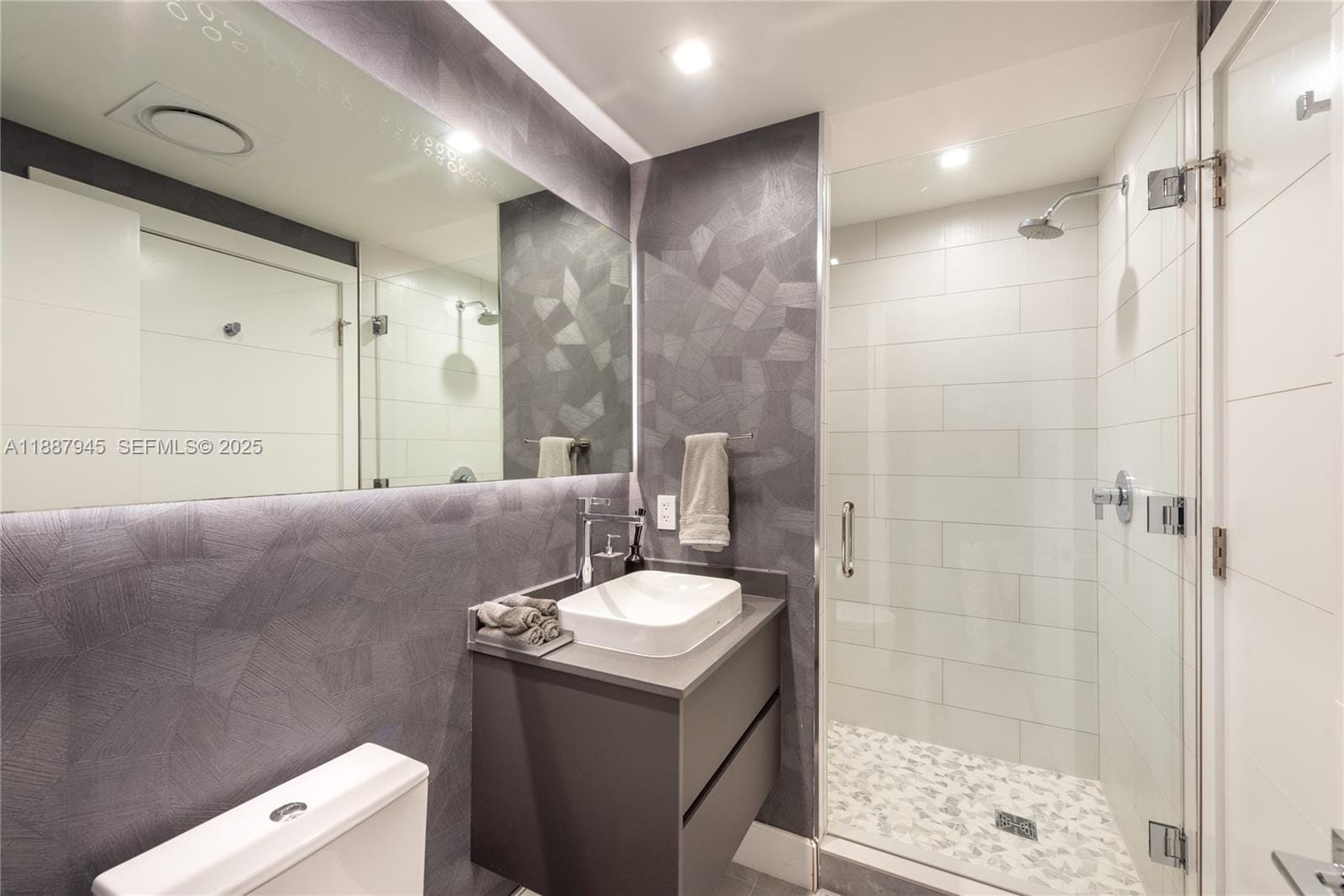 3801 Collins Avenue 1502, Miami Beach, FL 33140 photo 24