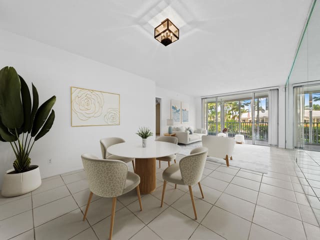 3300 S Ocean Boulevard 123-c, sold in Seagate Of Highland Condo, Highland Beach, FL