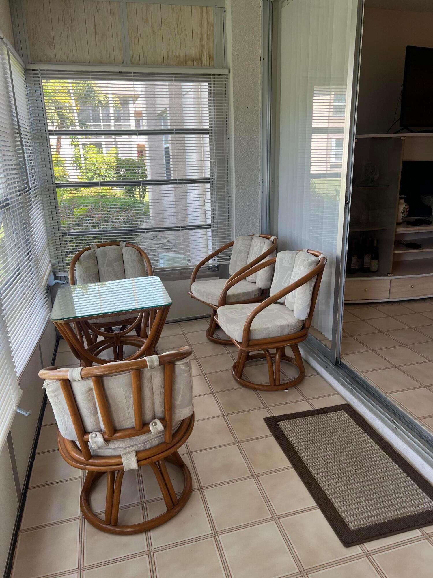 504 Davis Road 95 — photo 12