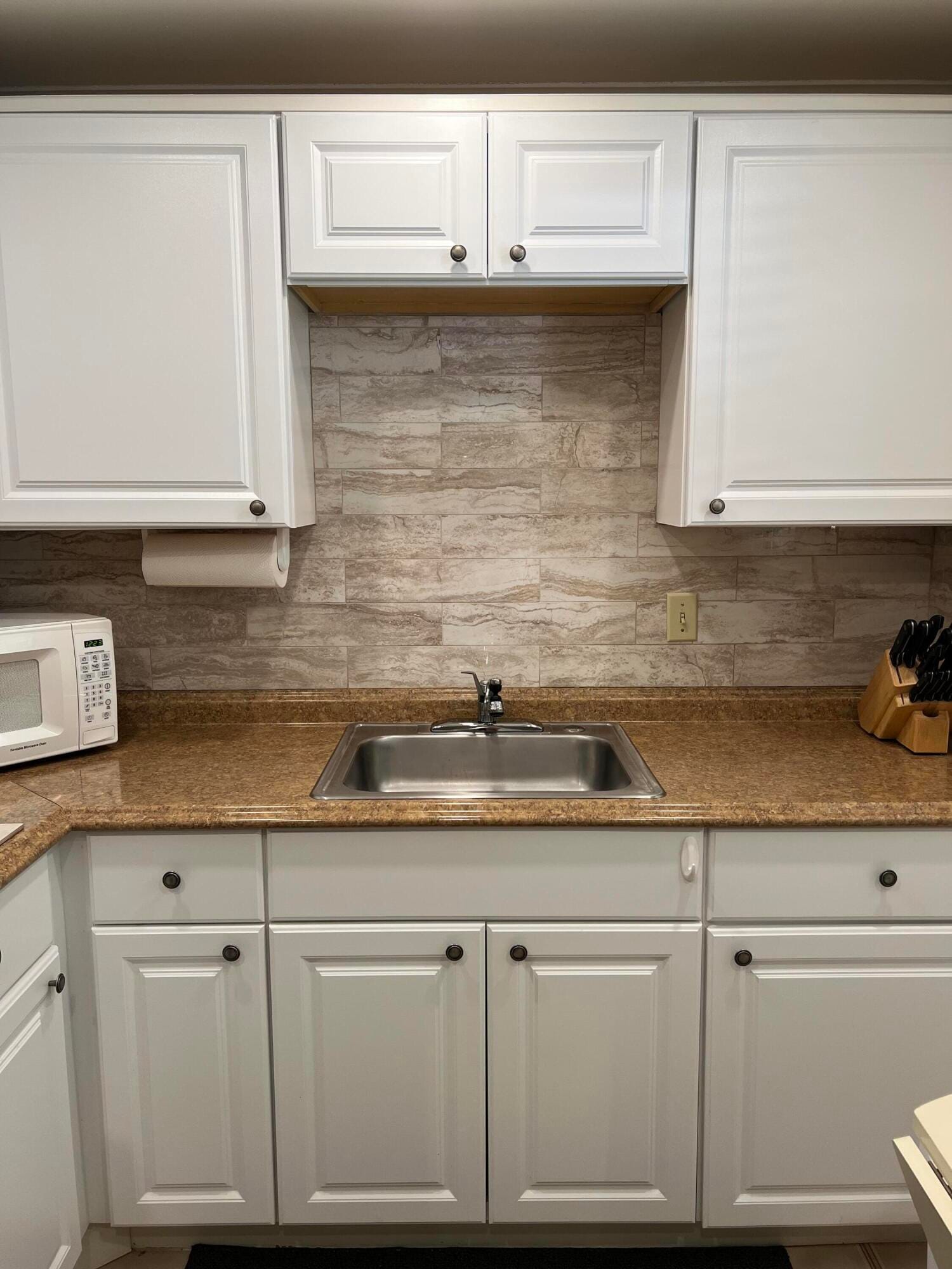 504 Davis Road 95 — photo 6