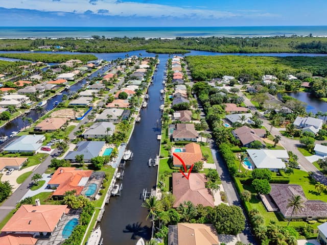 8879 SE Hawksbill Way, sold in The Soundings, Hobe Sound, FL