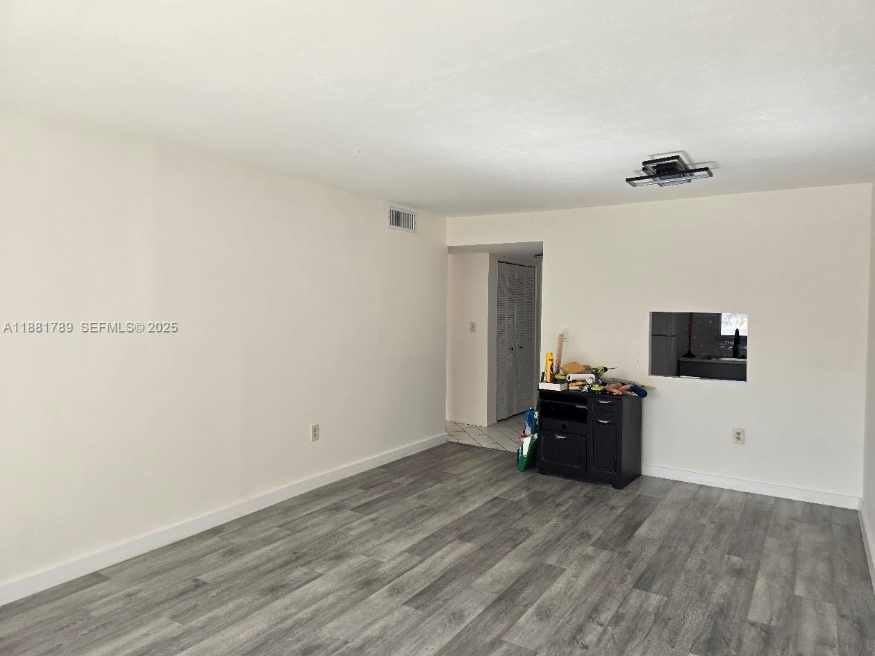 2831 E Sunrise Lakes Drive 208, Sunrise, FL 33322 photo 13