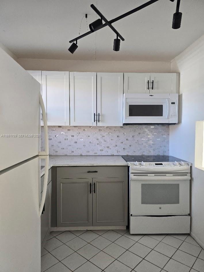 2831 E Sunrise Lakes Drive 208, Sunrise, FL 33322 photo 19
