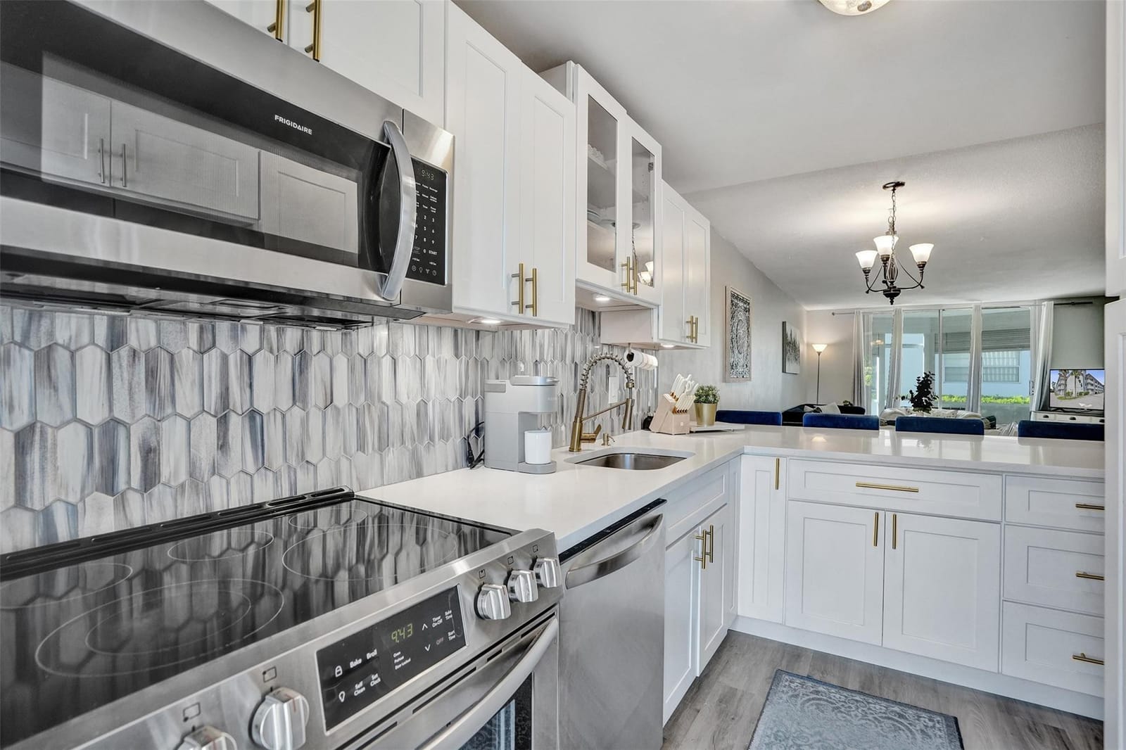 400 SE 10th Street 117, Deerfield Beach, FL 33441 photo 11